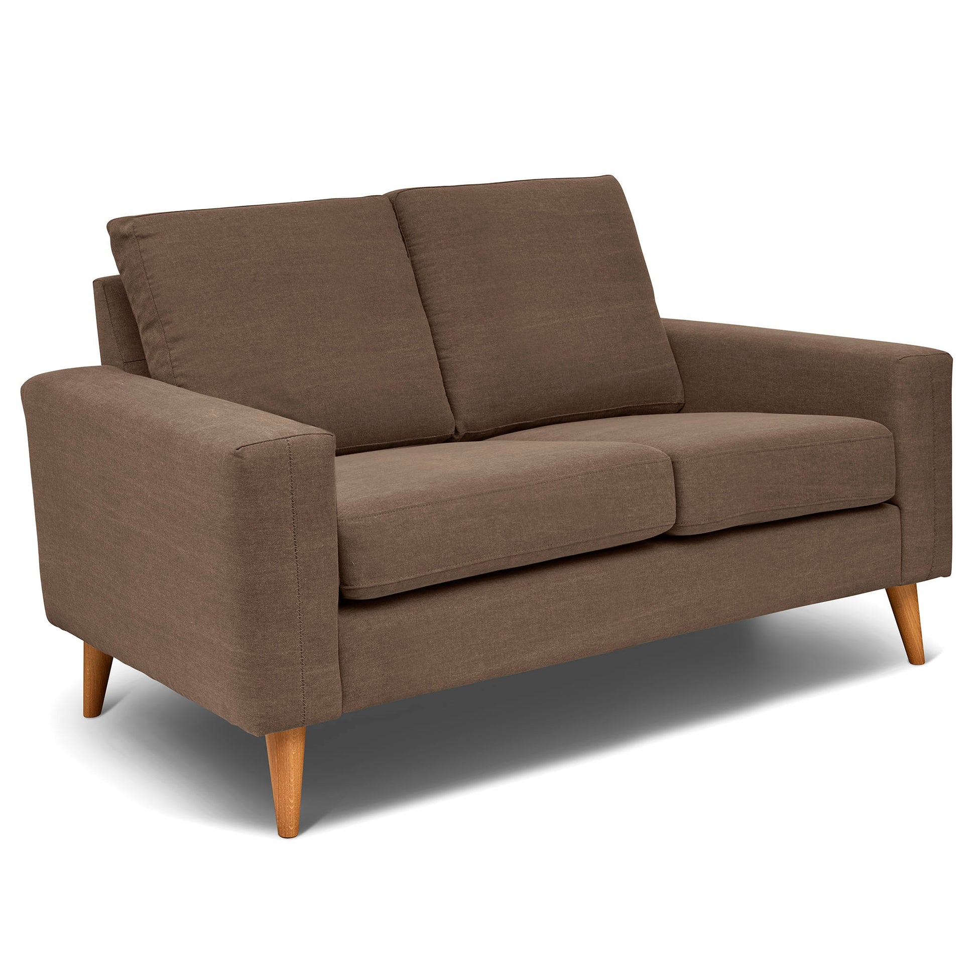 Liten brun 2-sits soffa som är sittvänlig för äldre, 156 cm bred