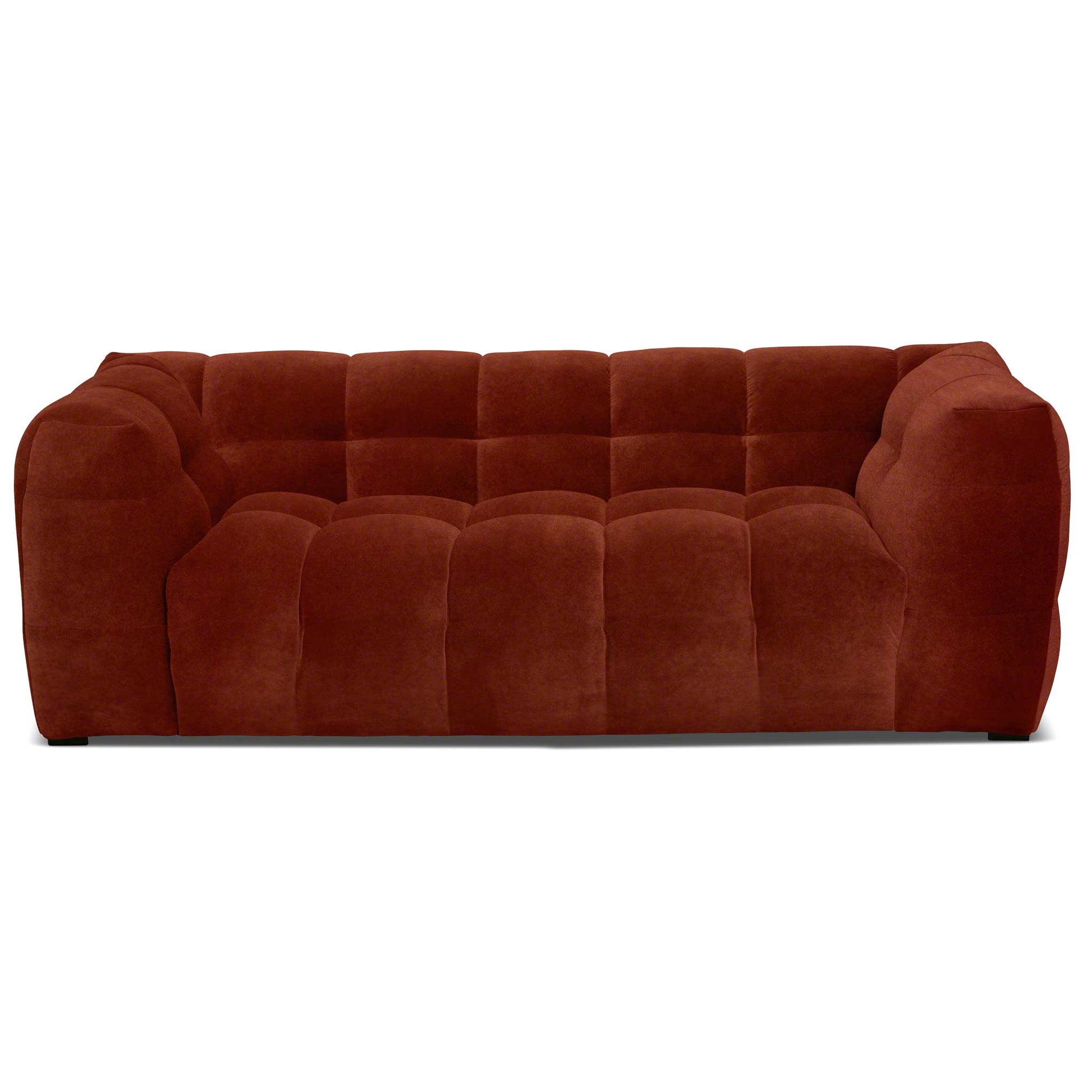Modern liten 2-sits soffa i rostorange sammet. Bubbligt möbelformspråk.