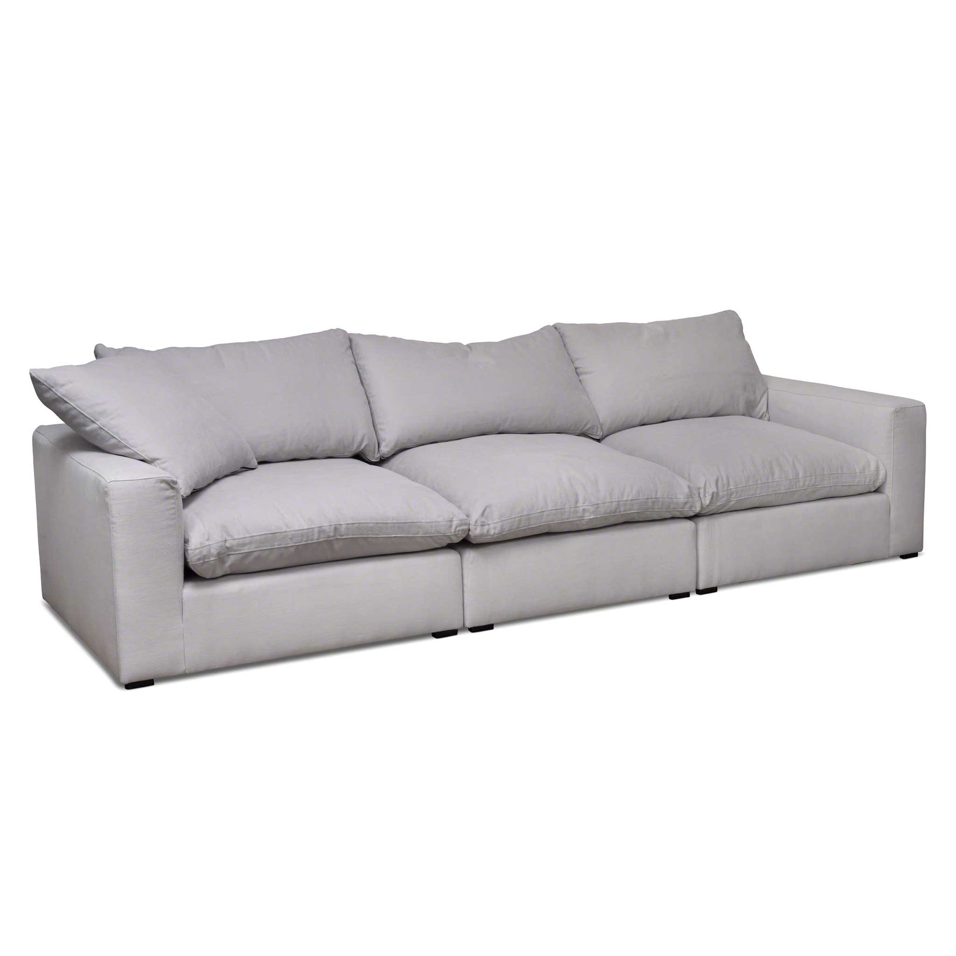 Dansk designad, superbekväm 4-sits soffa som du kan få i 100-tals tyger och färger.